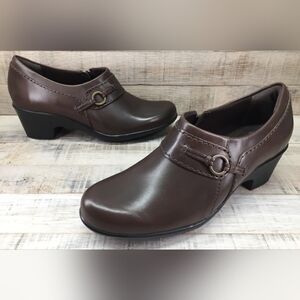Clarks Collection Brown Leather Slip on Heels Women's sz 7.5 M